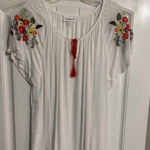 Very cute never been worn petite XL